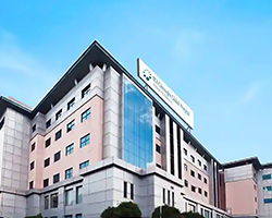 BGS Gleneagles Global Hospitals Kengeri building exterior.